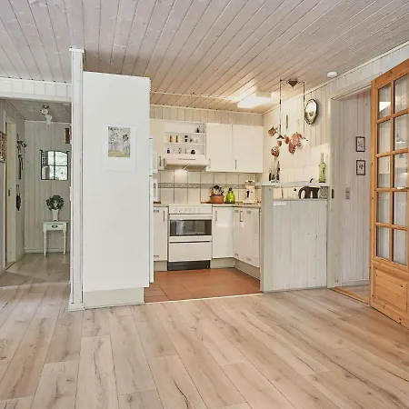 Semesterbostad 6 Person In Nexo-by Traum